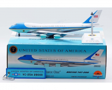 Air Force One VC25A with/stand and key chain 28000 1:200 Scale Inflight IFVC25A0222P