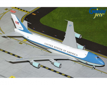 USAF VC-25A "Air Force One," new antenna array 82-8000 1:200 Scale Geminijets G2AFO1204