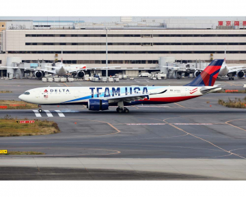Delta Team USA A330-900neo N411DX 1:400 Scale Phoenix PH04589