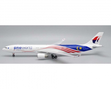 Malaysia Airlines A330-300 OneWorld, w/stand 9M-MTE 1:200 Scale JC Wings XX20086