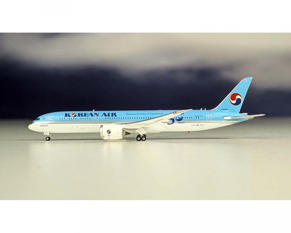 www.JetCollector.com: PHOENIX KOREAN AIR B787-9 50 Years HL8082 1