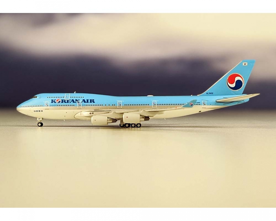 www.JetCollector.com: JC WINGS KOREAN AIR Boeing B747-400 HL7402 1