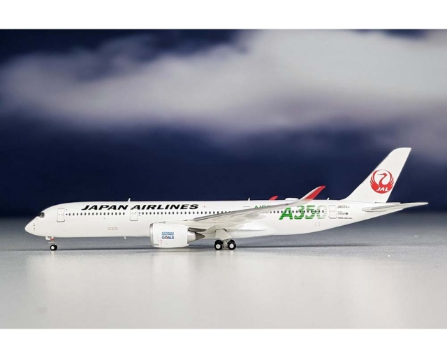 JAL A350-900 Green A350 Titles JA03XJ 1:400 Scale JC Wings EW4359003
