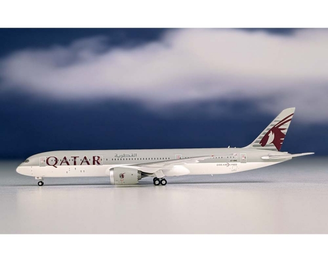 www.JetCollector.com: Qatar B787-9 A7-BHG 1:400 Scale NG 55050