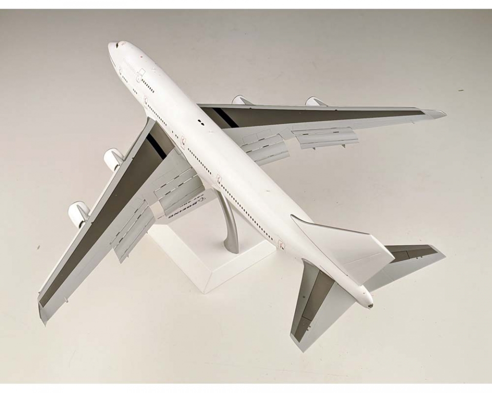 Details about   JC WINGS JC2952A 1/200 BLANK B747-400 FLAP DOWN WITH STAND GE ENGINE 