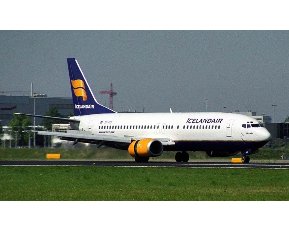 www.JetCollector.com: Icelandair B737-400 TF-FID 1:400 JC Wings