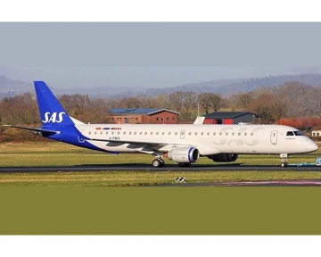 SAS Link Embraer 195LR SE-RSK 1:200 Scale JC Wings JC2SAS0273