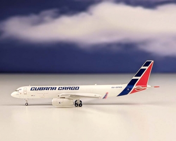 Cubana Cargo Tupoloev Tu204-100CE CU-C1703 1:400 Scale Panda Models PM202117