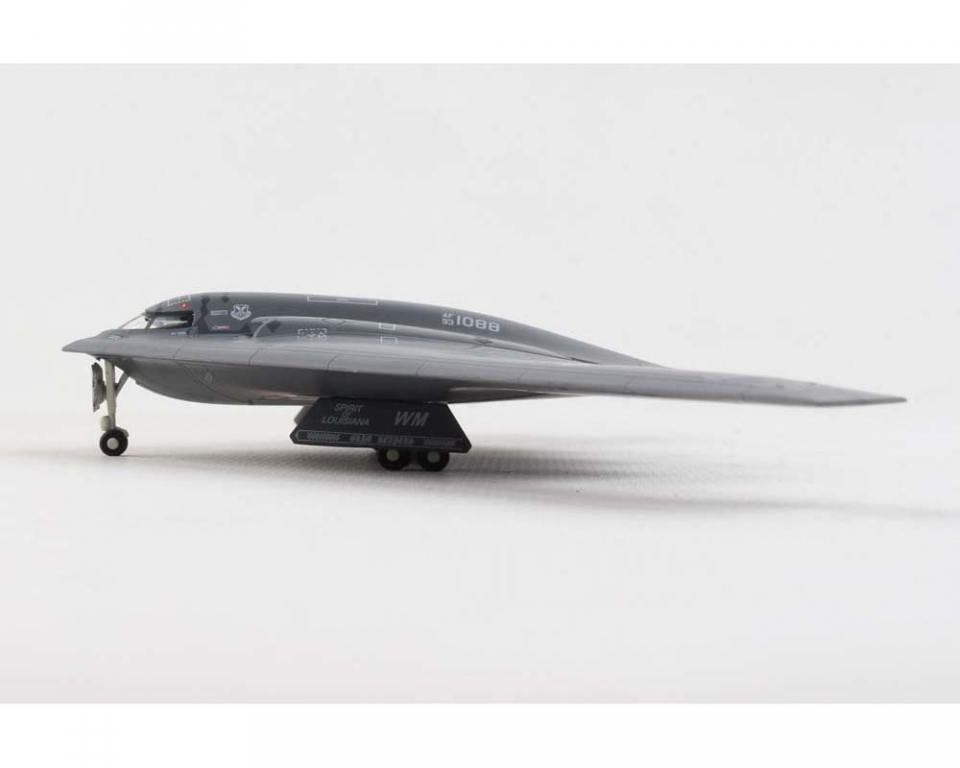 1:200 airplane  US Northrop Grumman B-2 Spirit Fighter Plane Model Aircraft Toy 