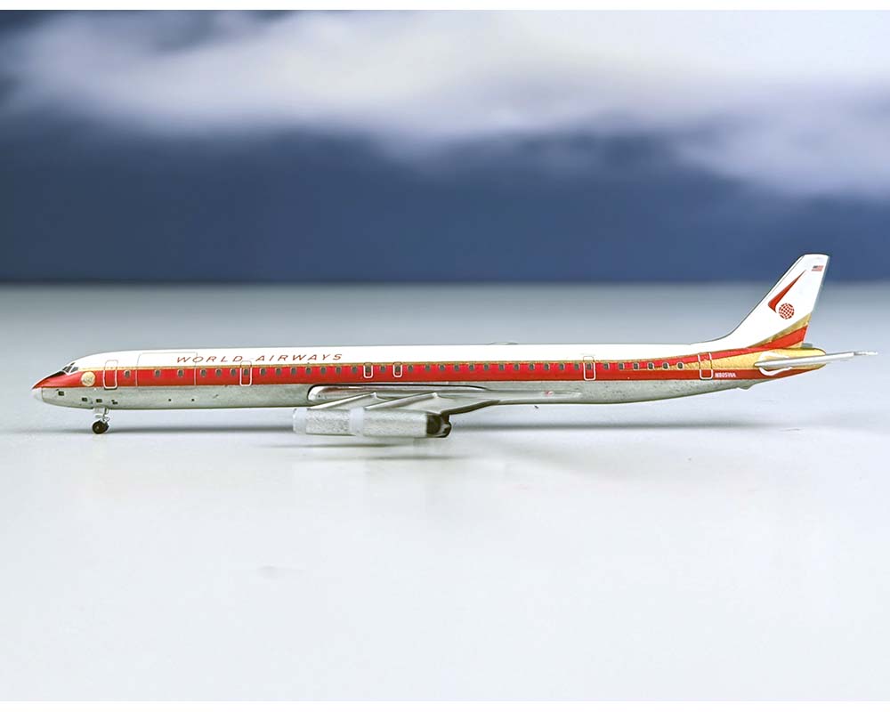 AC411119_2.jpg