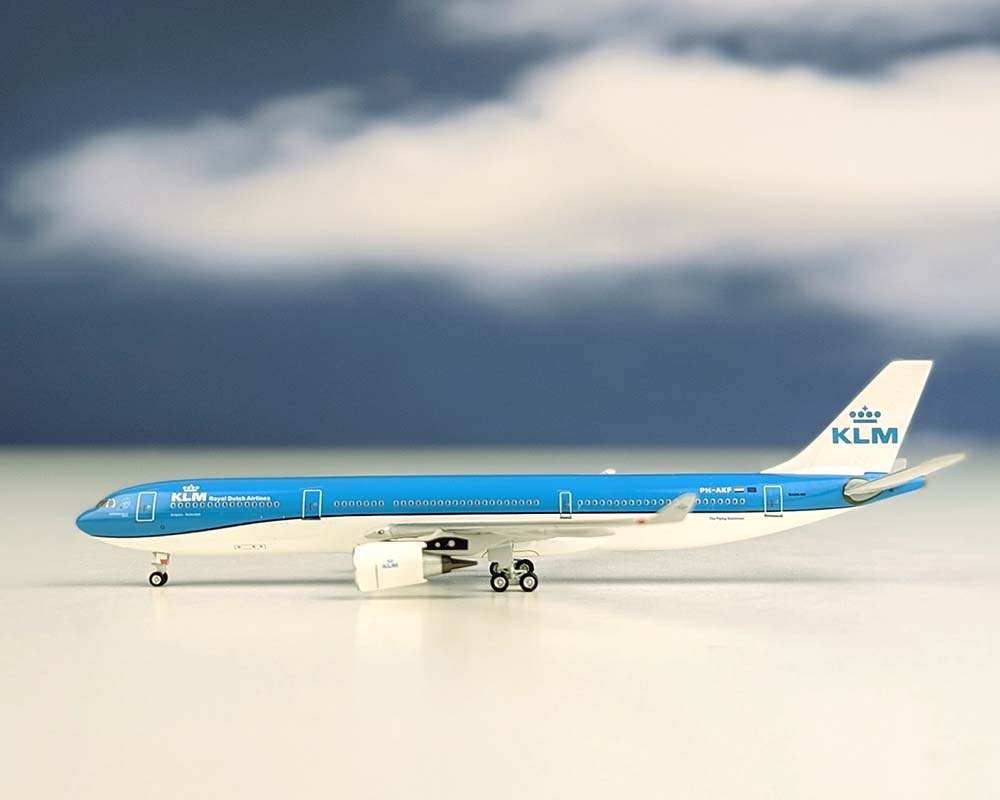 www.JetCollector.com: KLM A330-300 PH-AKF 1:400 Scale Aeroclassics