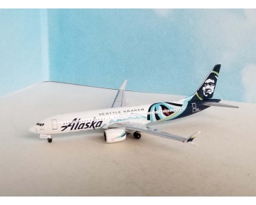 Alaska Airlines B737 MAX9 N915AK 1:400 Scale Bluebox BBX41636