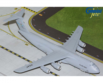 USAF C-5M Super Galaxy Dover AFB  **New Mould!** 69-0024 1:200 Scale Geminijets G2AFO1133