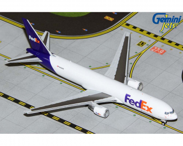 Fedex B767-300ERF N104FE 1:400 Scale Geminijets GJFDX1994