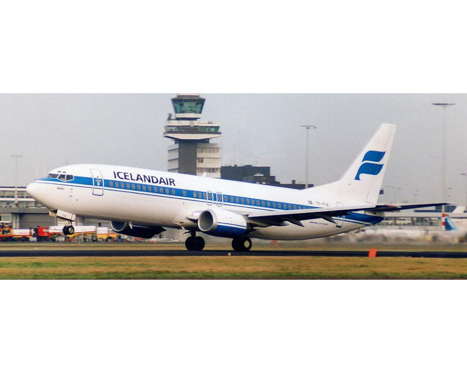 www.JetCollector.com: Icelandair B737-400 TF-FIA 1:400 Scale JC