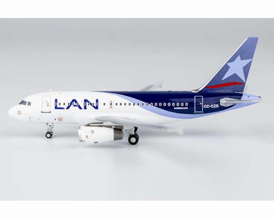 www.JetCollector.com: Lan A318 CC-CZR 1:400 Scale NG48006