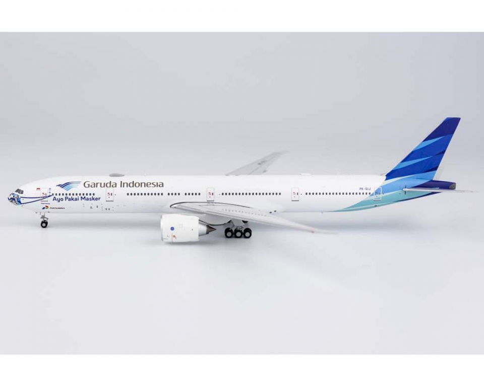 www.JetCollector.com: Garuda w/Mask B777-300ER PK-GIJ 1:400 Scale