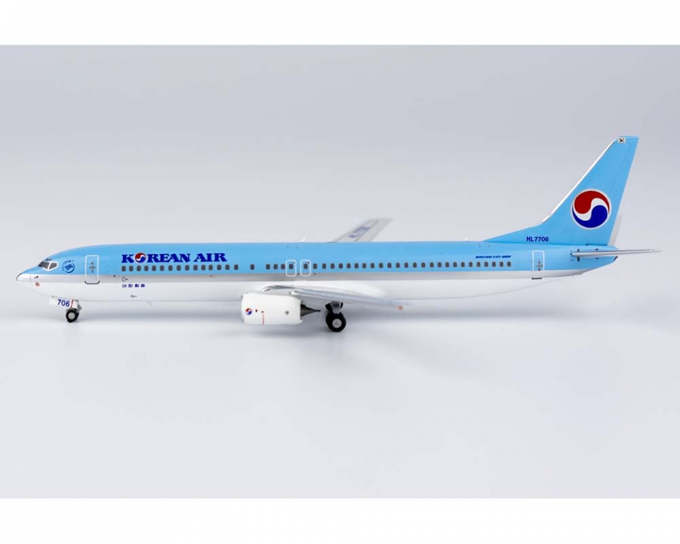 www.JetCollector.com: Korean Air B737-900 HL7706 1:400 Scale NG79017