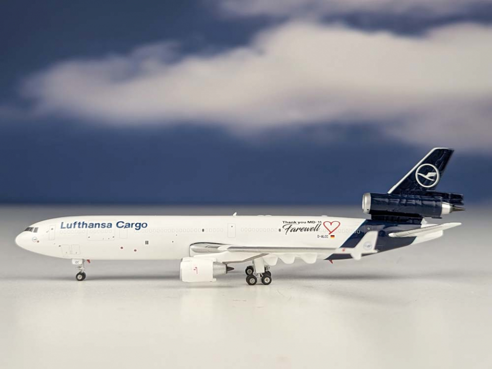 www.JetCollector.com: Lufthansa Cargo 
