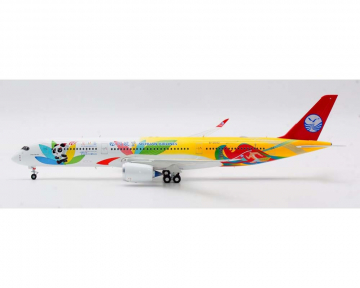 Sichuan Airlines A350-900  B-304U 1:200 Scale Aviation200 AV2068