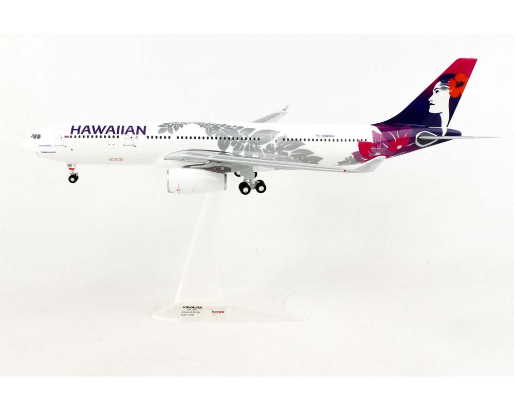 Miniatures montées - Mc Donnell Douglas DC-3 HAWAIIAN
