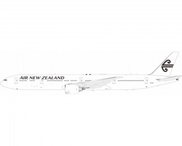 Air New Zealand B777-300ER Ltd, w/stand ZK-OKU 1:200 Scale Inflight IF773NZ0224