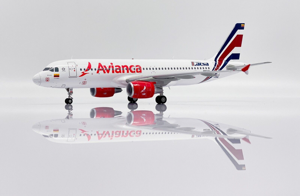 www.JetCollector.com: Avianca A320 LACSA Retro N821AV 1:200 Scale