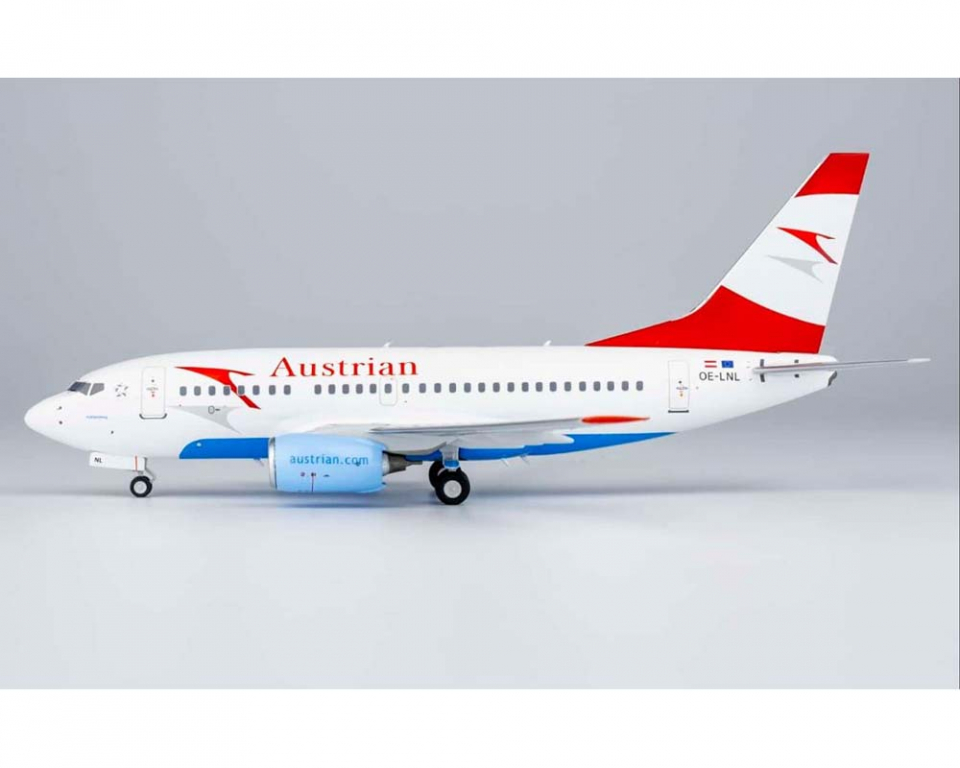 www.JetCollector.com: Austrian Airlines B737-600 OE-LNL 1:200
