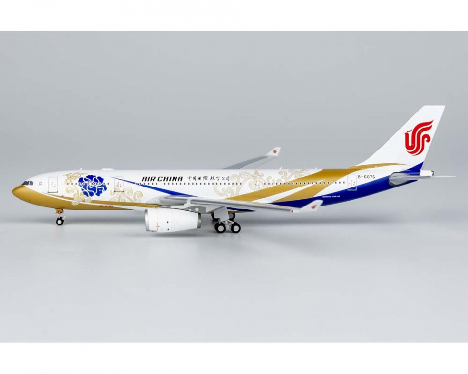www.JetCollector.com: Air China A330-200 Capital Pavilion cs