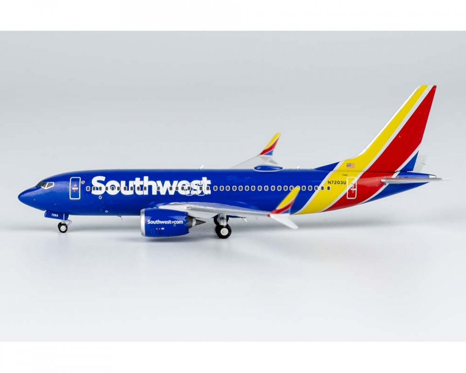 www.JetCollector.com: Southwest B737 MAX7 N7203U 1:400 Scale NG87001