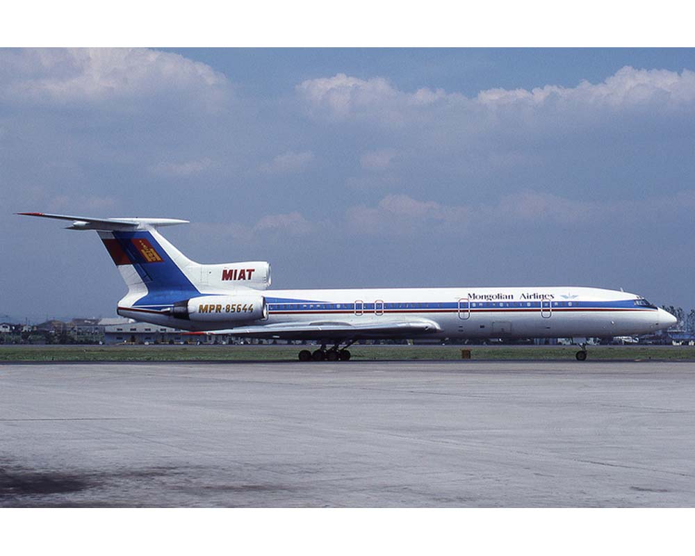 ミネルーア www.JetCollector.com: Miat Mongolian Airlines Tu-154M MPR-85644 1