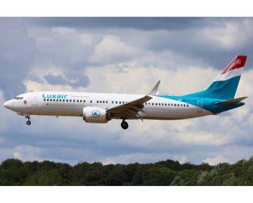 Luxair B737 MAX8 LX-LBL 1:400 Scale Phoenix PH11847