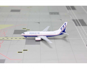 Boeing House Colors B737-700 N737X 1:400 Scale Panda Models PM52334