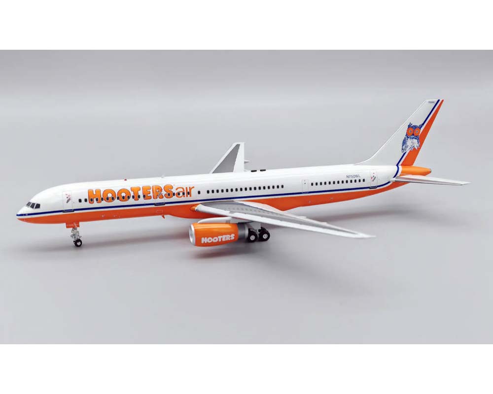 www.JetCollector.com: Hooters B757-200 w/stand N750WL 1:200 Scale