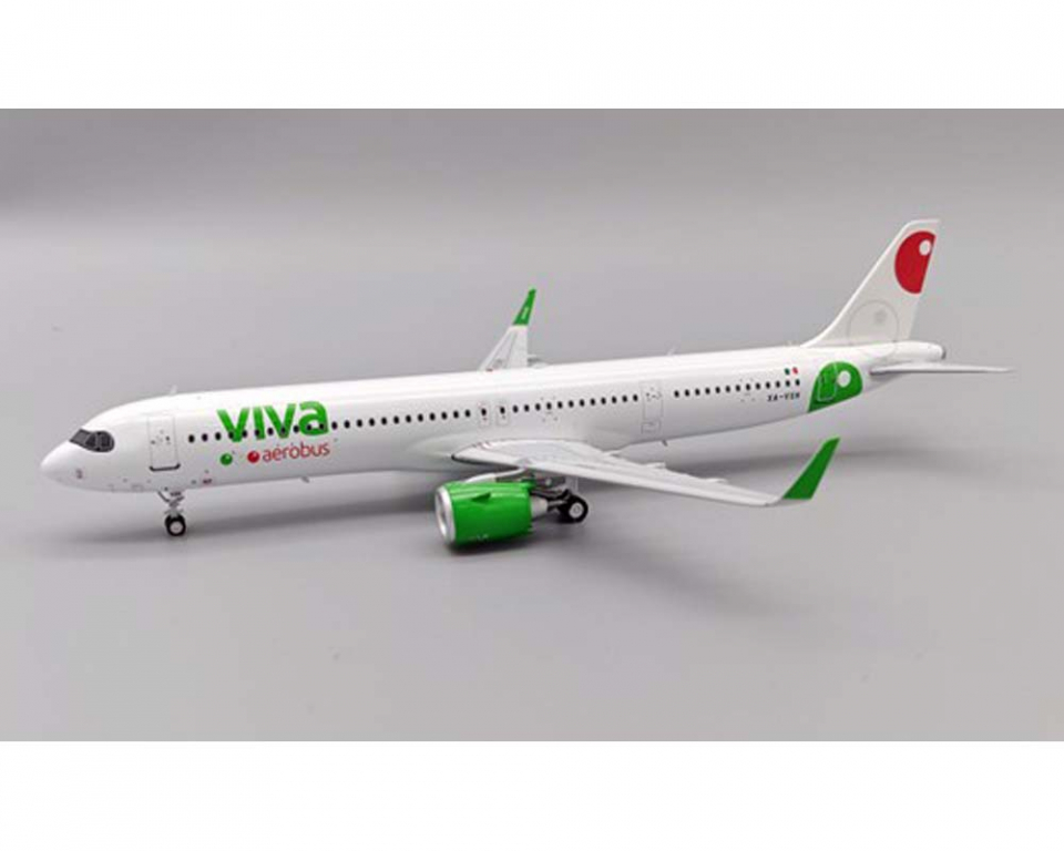 www.JetCollector.com: Viva Aerobus A321 w/stand XA-VXH 1:200 Scale