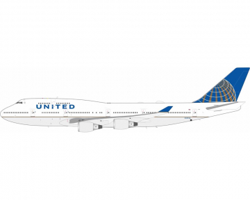 United Airlines B747-400 w/stand N107UA 1:200 Scale Inflight IF744UA0424