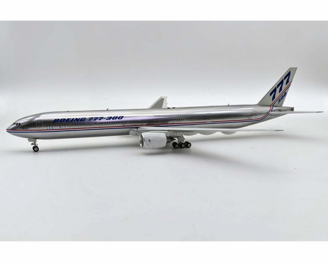 www.JetCollector.com: Boeing House B777-300 w/stand N5014K 1:200