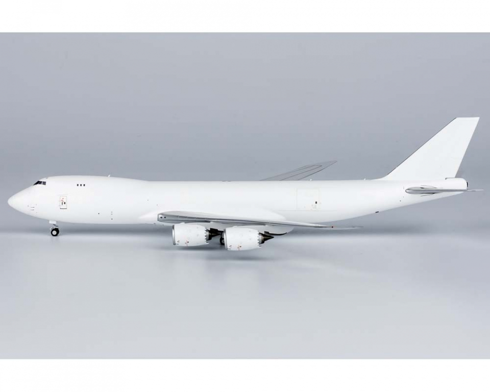 貨物機模型　AirBridgeCargo　B747-8F　1/400　　え www.JetCollector.com: Blank B747-8F 1:400 Scale NG78008