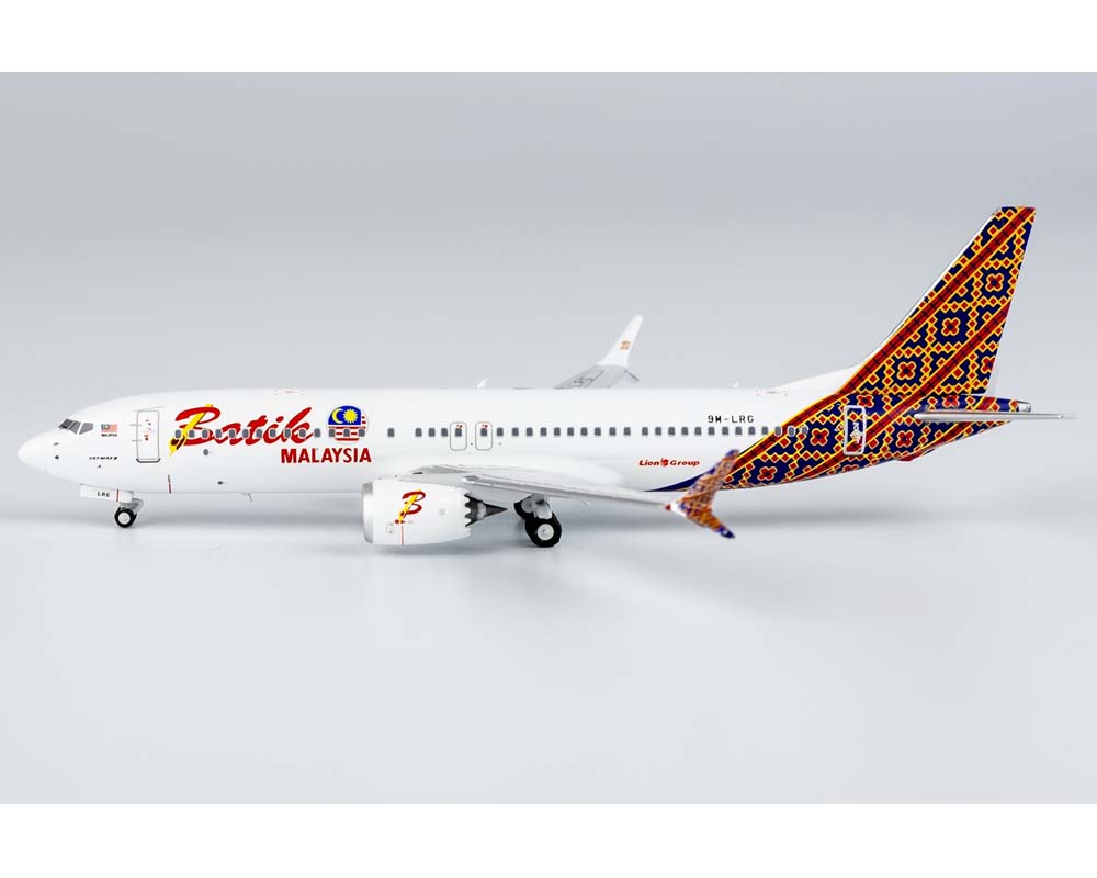 バティックエア 737MAX8 9M-LRG 1/400 www.JetCollector.com: Batik Air B737 MAX8 9M-LRG 1:400 Scale NG88012