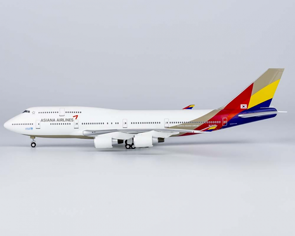 www.JetCollector.com: Asiana B747-400 Farewell Flight HL7428 1:400