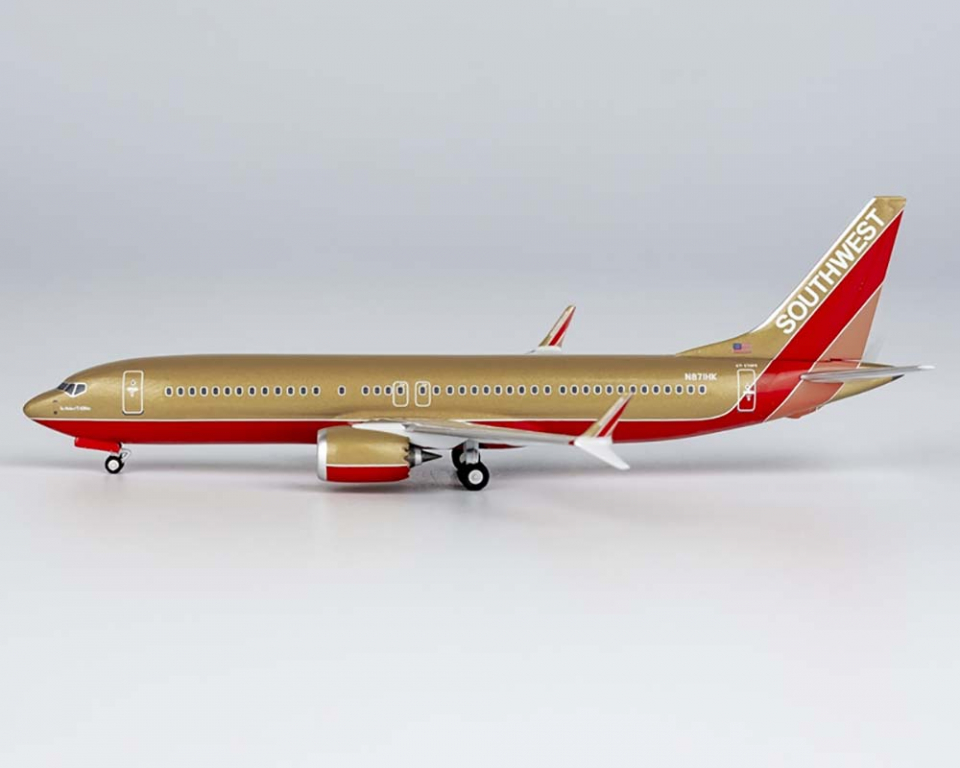 【J32426】GULLET / desert www.JetCollector.com: Southwest B737 MAX8 Desert Gold, 