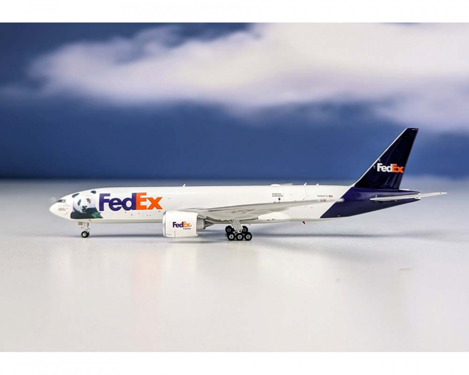 www.JetCollector.com: Fedex Panda Flight B777F N886FD 1:400 Scale