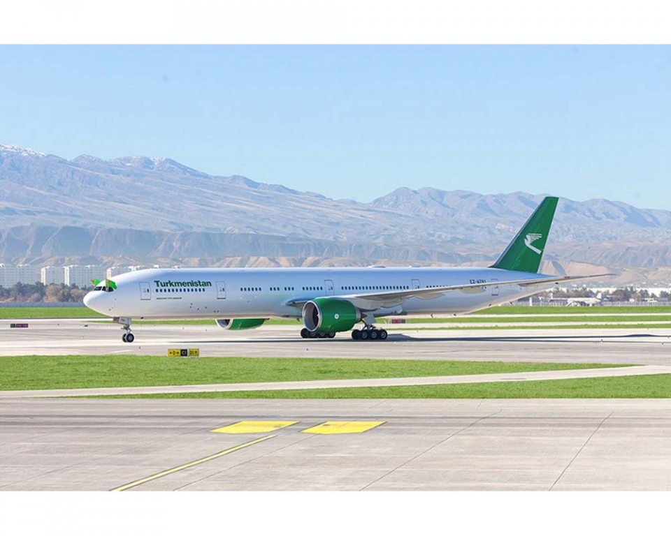 航空機・ヘリコプター 1/400 PIA B777-300ER Platinum Series www.JetCollector.com: Turkmenistan Airways B777-300ER EZ-A781 1