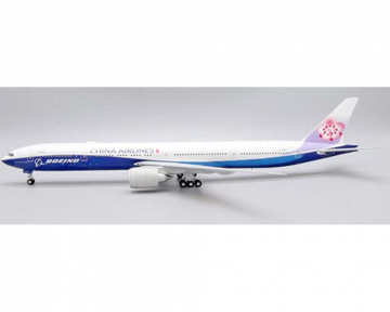 China Airlines B777-300ER "Dreamliner" w/Stand B-18007 1:200 Scale JC Wings XX20020