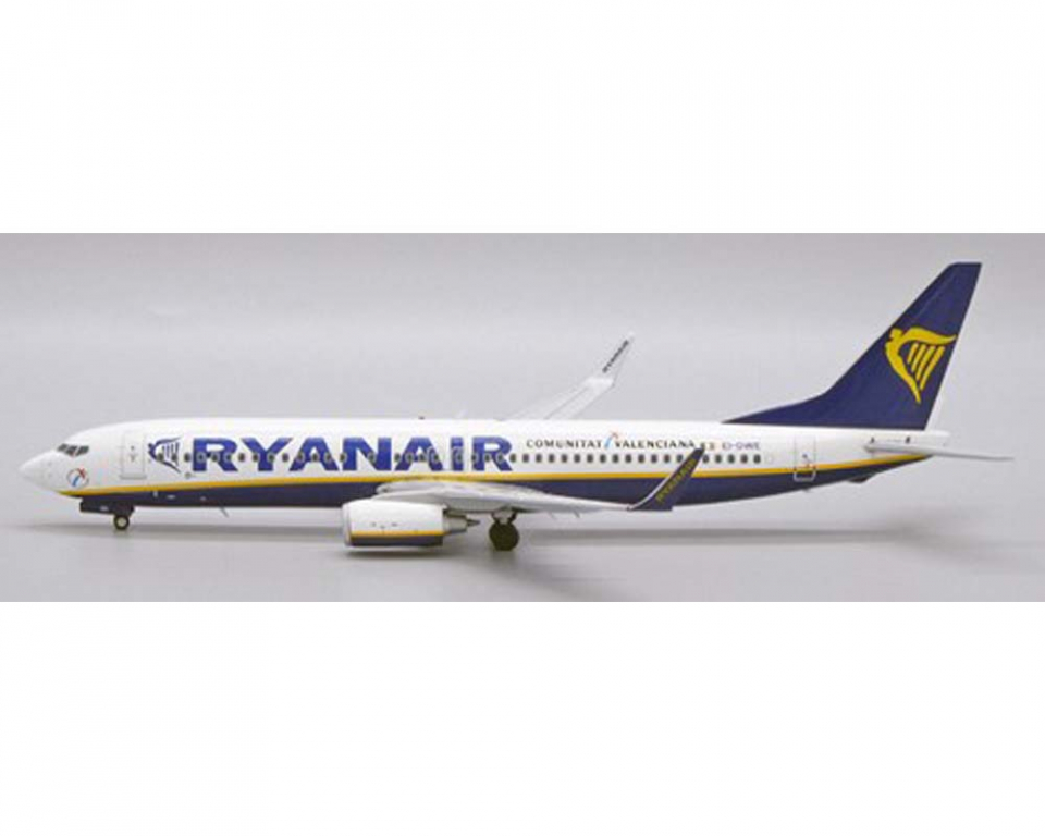 www.JetCollector.com: Ryanair B737-800 