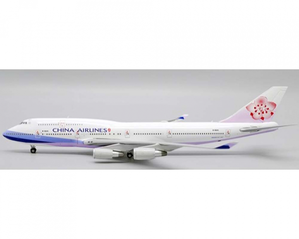 www.JetCollector.com: China Airlines B747-400 B-18215 1:400 Scale