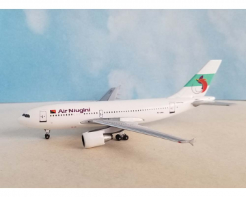 Air Niugini A310-300 P2-ANA 1:400 Scale Aeroclassics AC411411