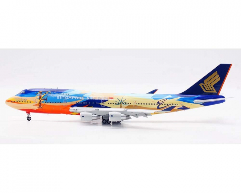 シンガポール航空　B747-400F 1/200 www.JetCollector.com: Singapore Airlines B747-400 Tropical, Flaps