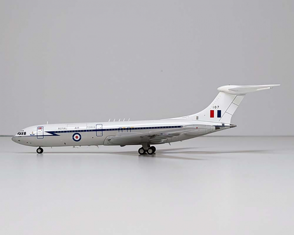 www.JetCollector.com: RAF VC-10 C1K w/stand XV107 1:200 Scale JC