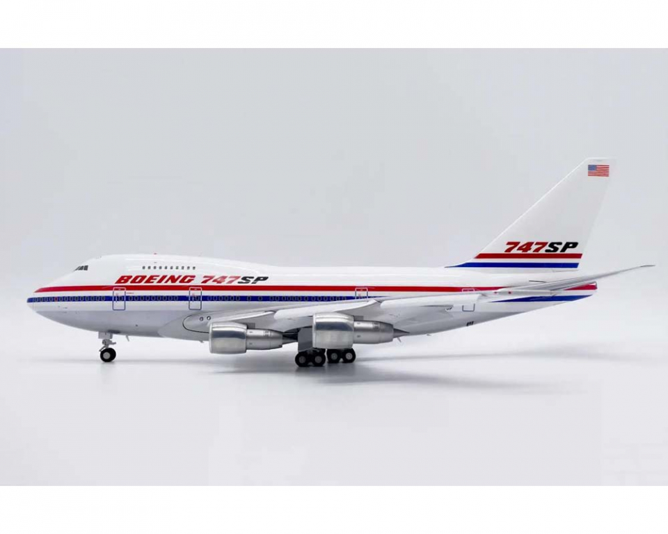 www.JetCollector.com: Boeing House Colors B747SP polished, flaps